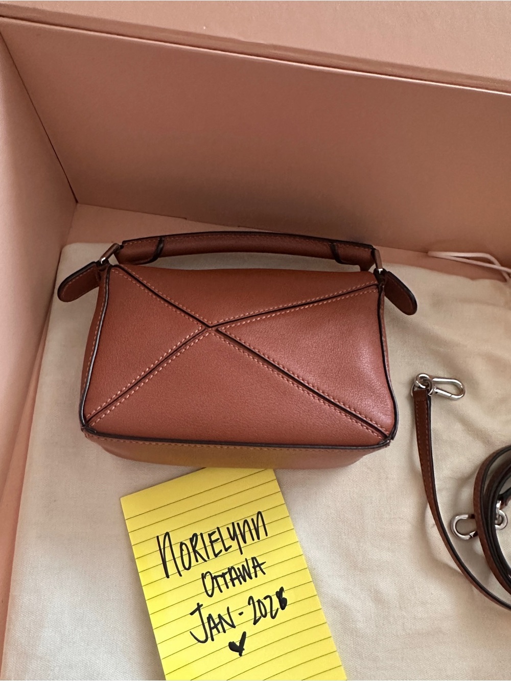 โSOLDโLoewe Puzzle Mini Shoulder Bag in Tan Leather - Picture 10 of 16